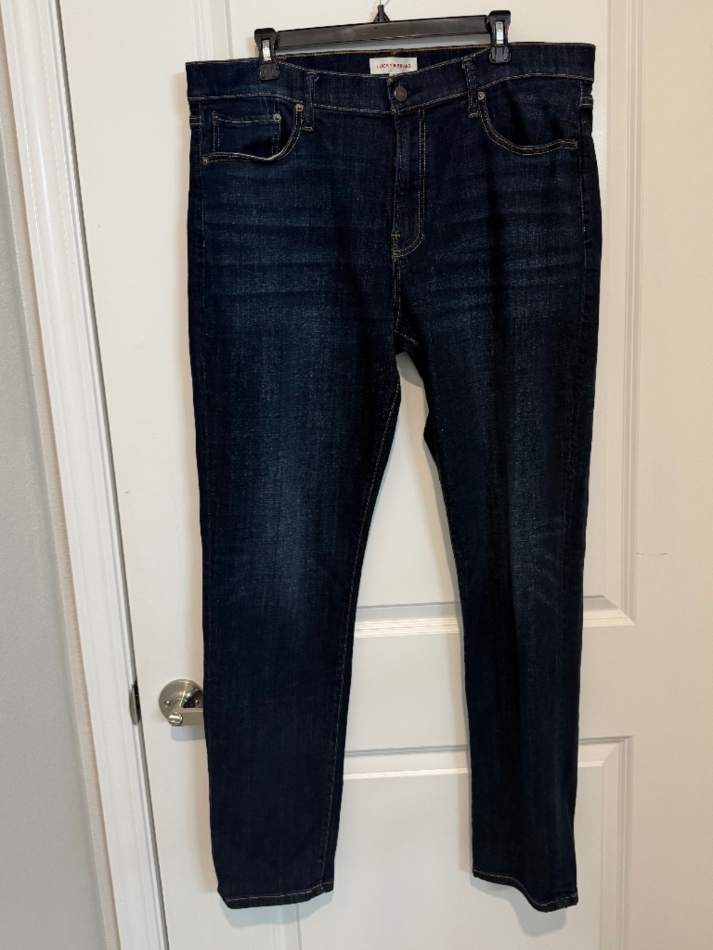 Lucky Brand 412 Athletic Slim Jeans Mens 36x34 Dark Wash Stretch Denim NWOT